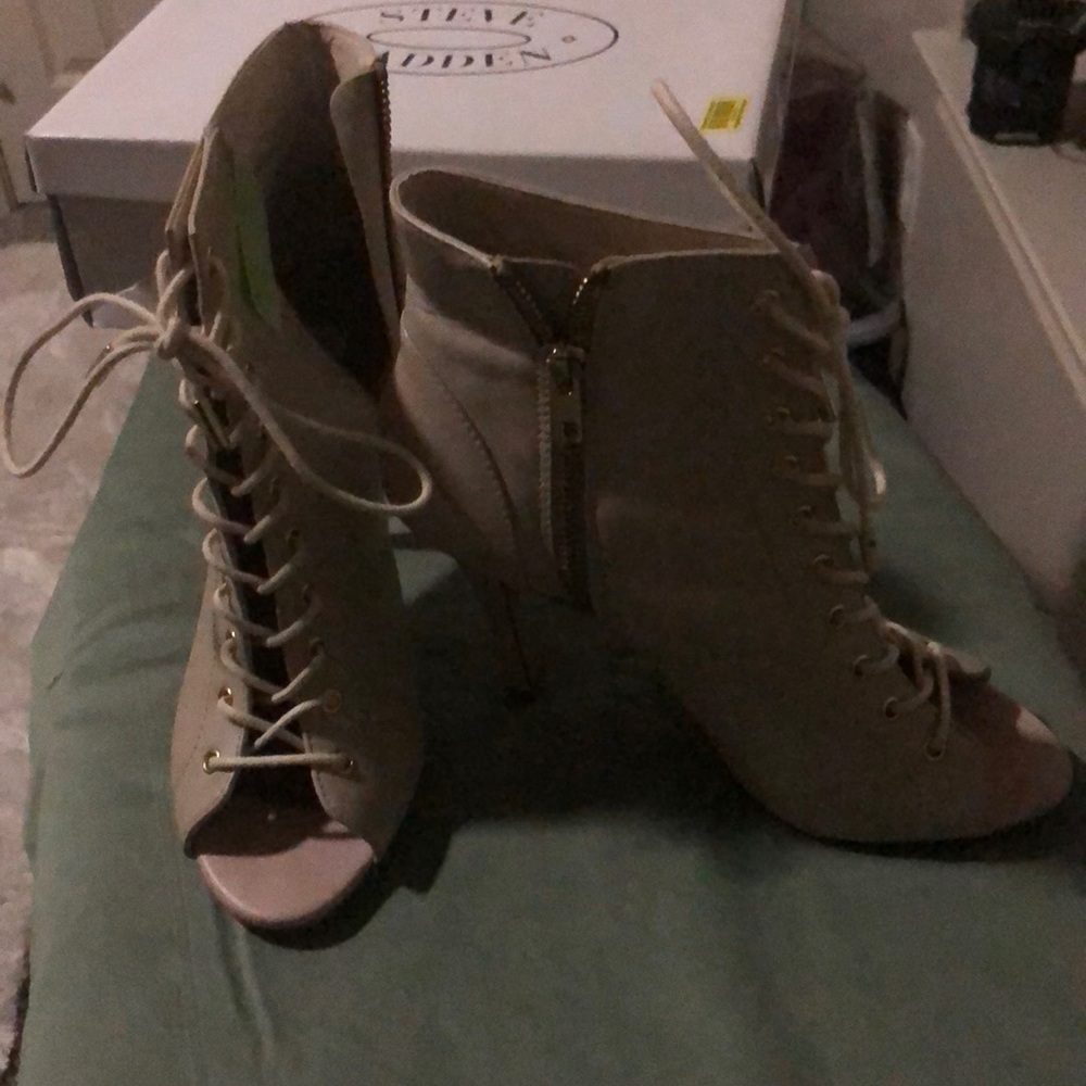 Steve Madden booties